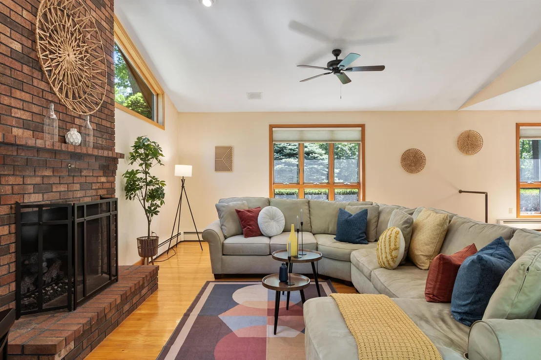 Photo of 6 Weston