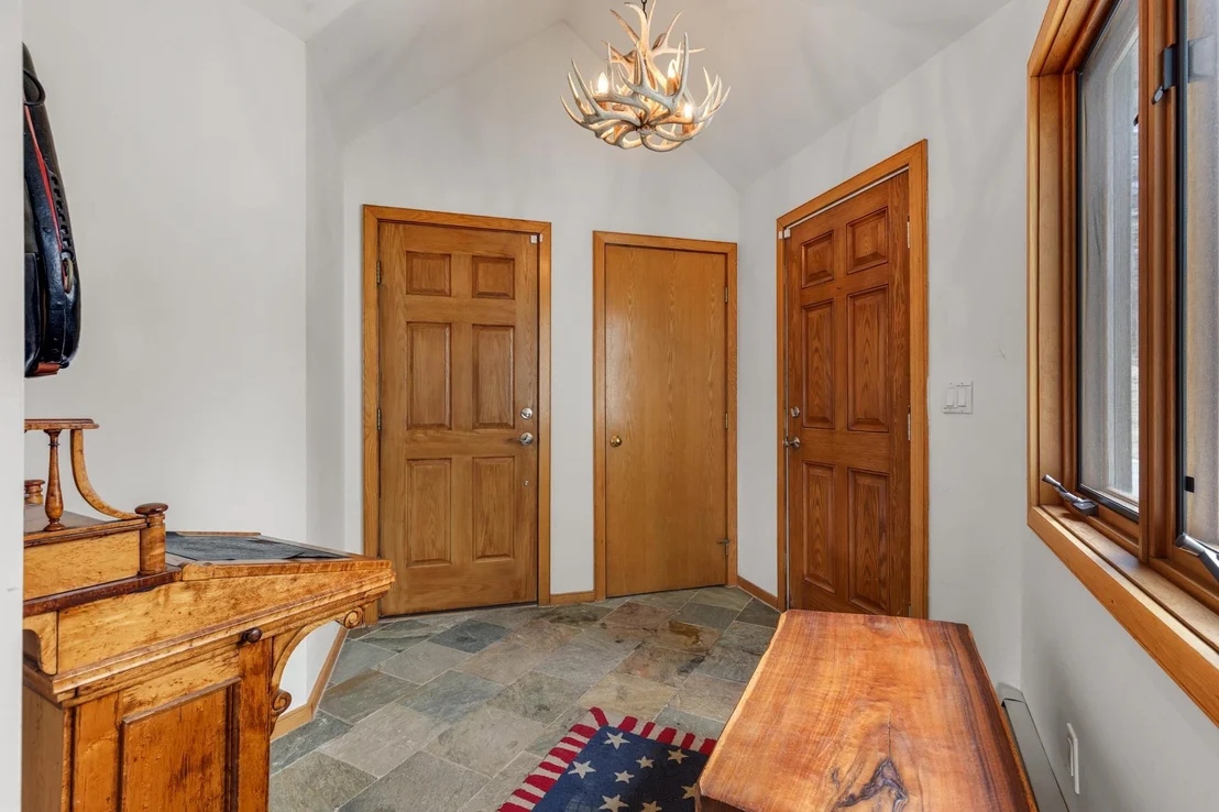 Photo of 109 Mountainside