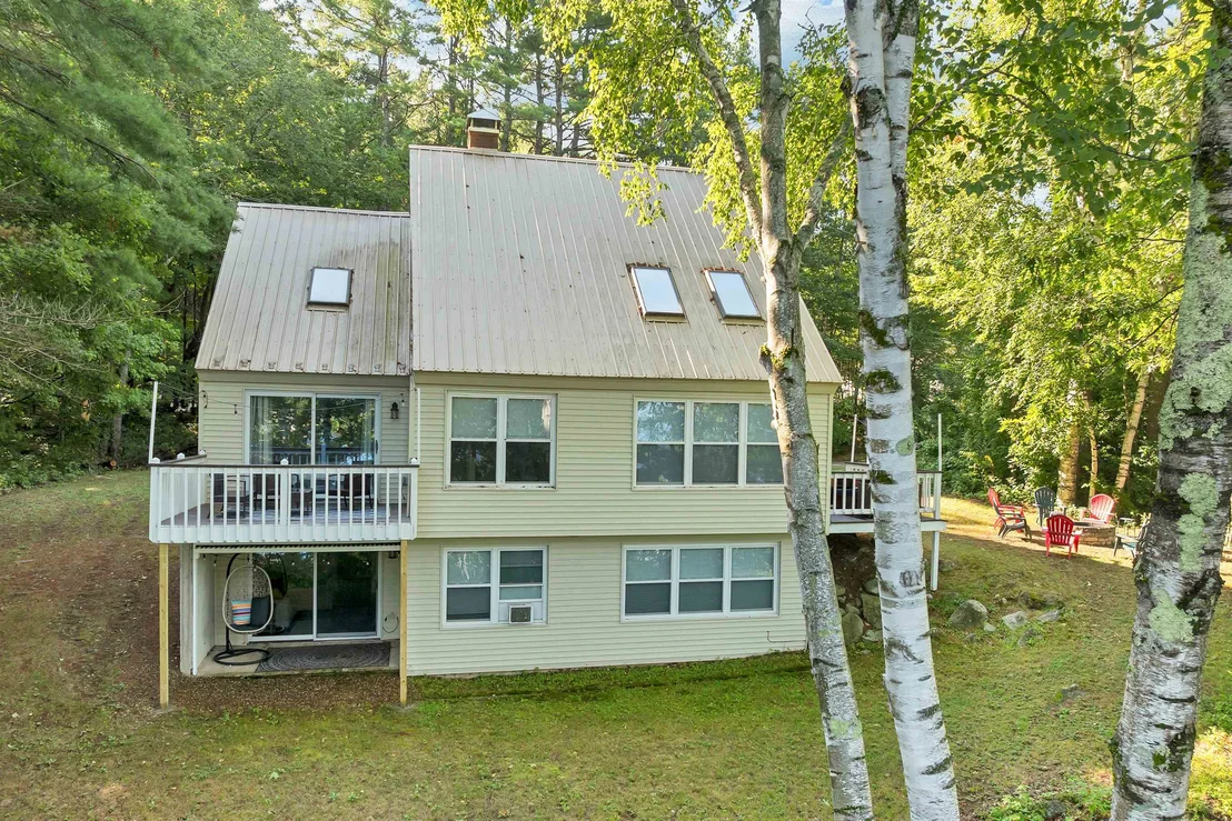 Photo of 10 Lakeview