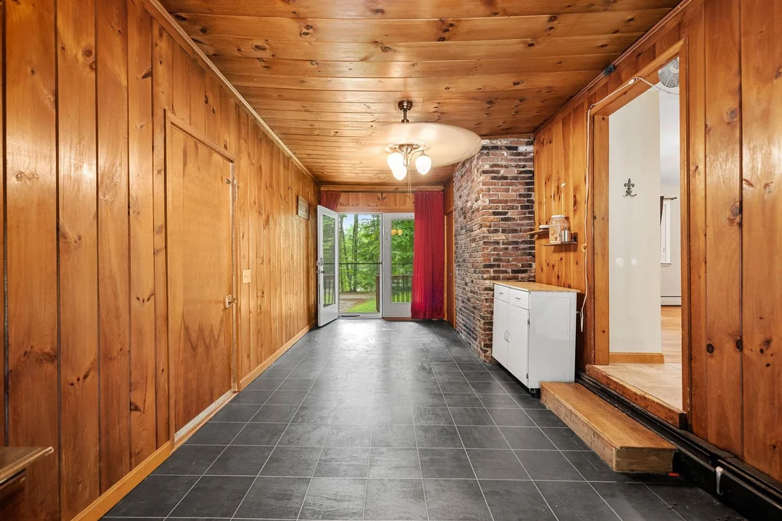Photo of 6 Juniper