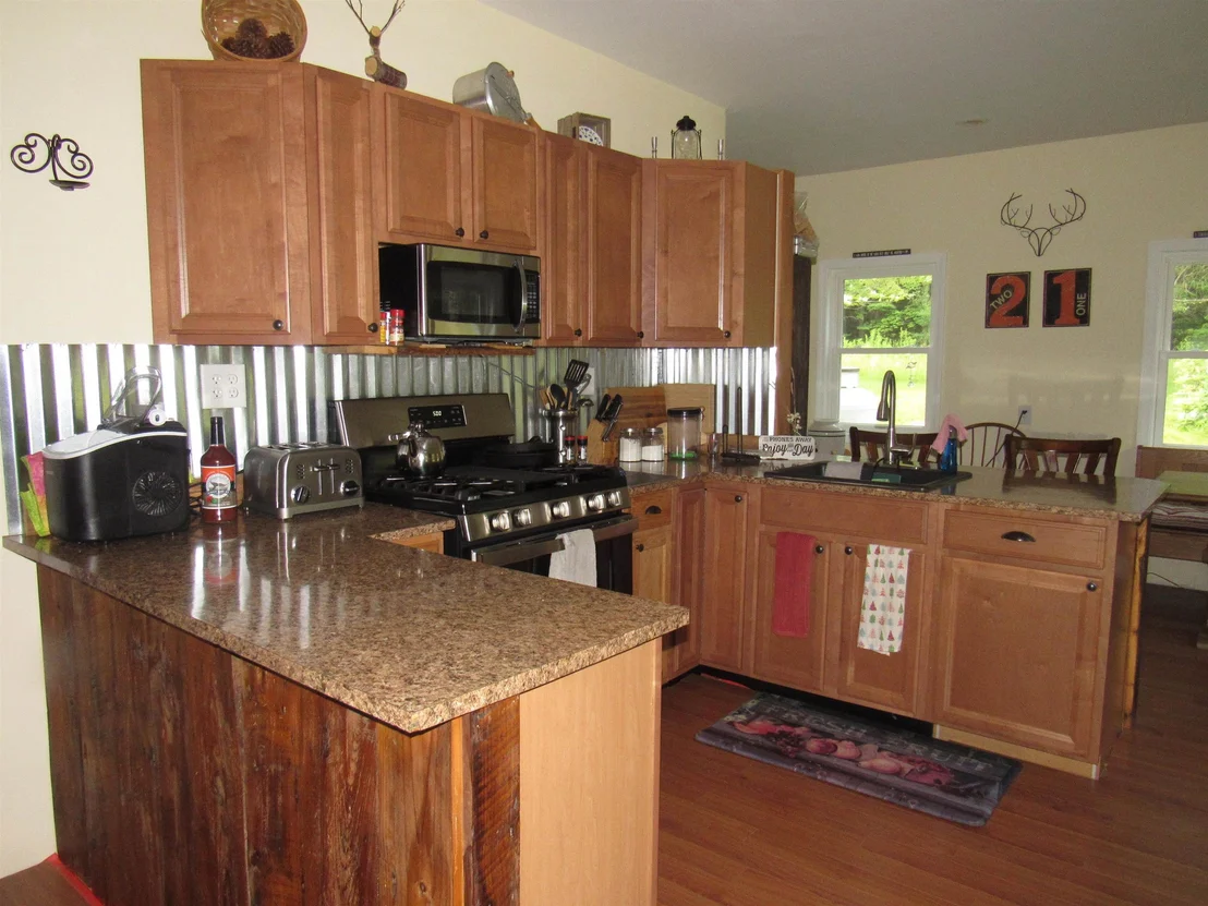 Photo of 21 Maple Hill