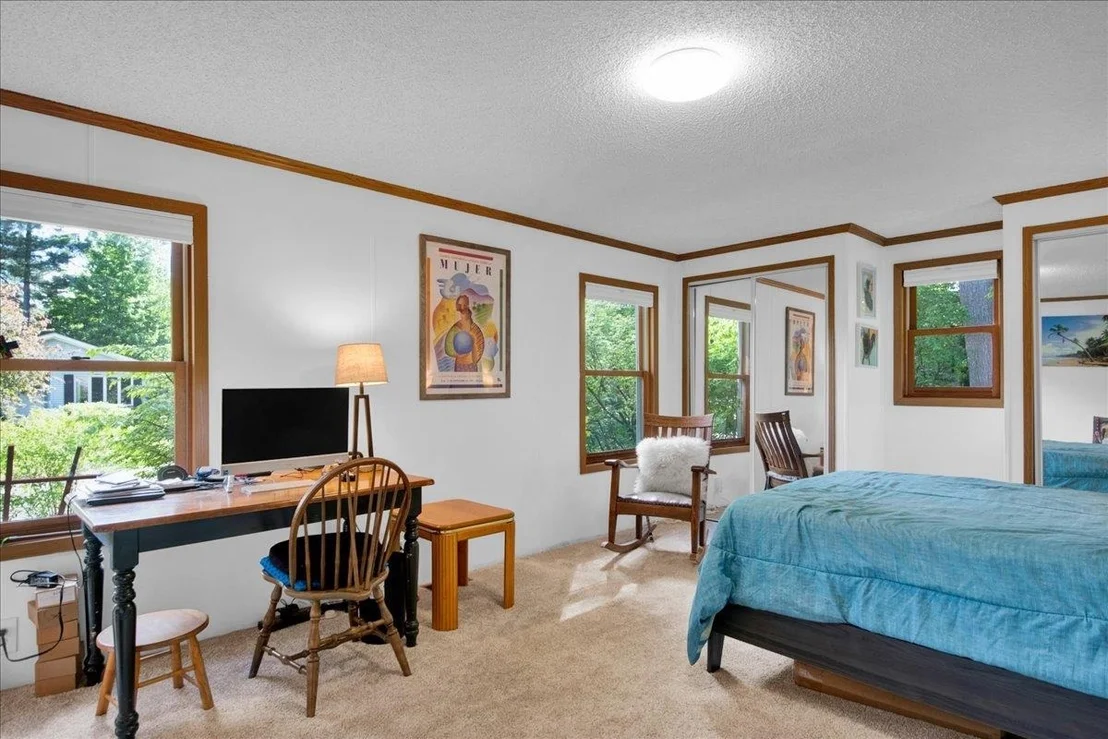 Photo of 107 Williston Woods