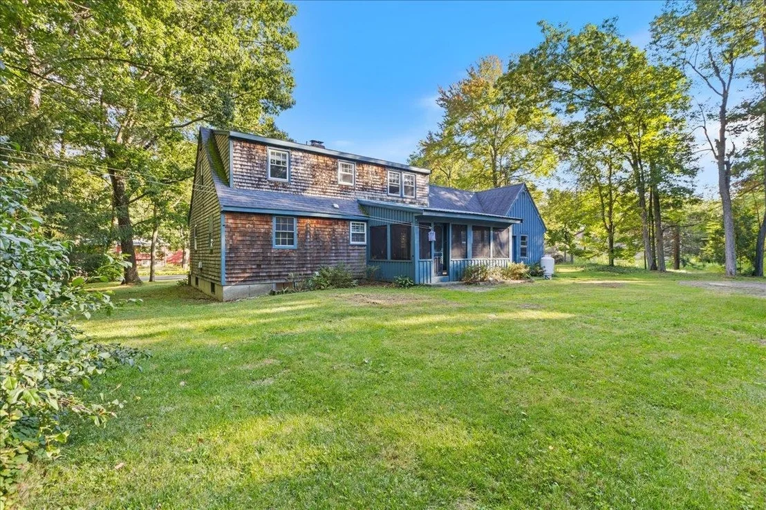 Photo of 8 Juniper