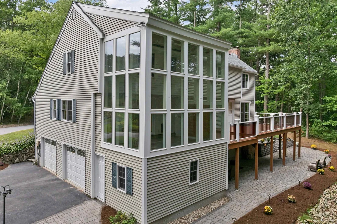 Photo of 38 Sharon