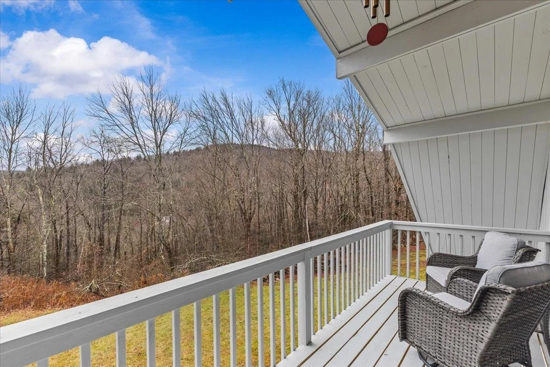 Photo of 953 Lincoln Gap