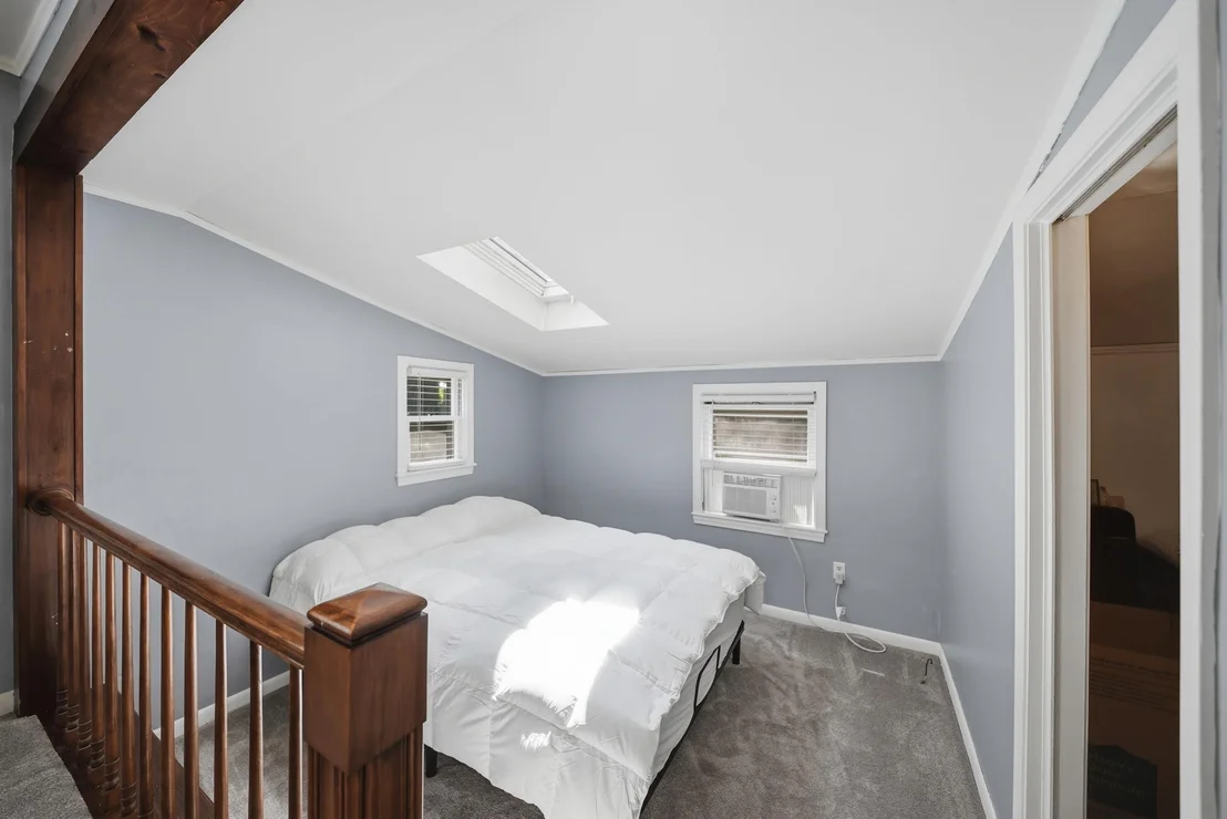 Photo of 545 N State