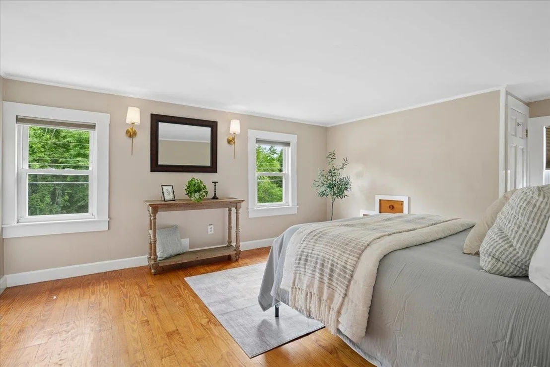 Photo of 69 Shawmut