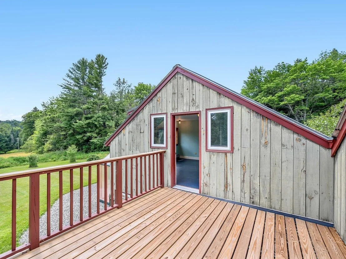 Photo of 663 Guyette