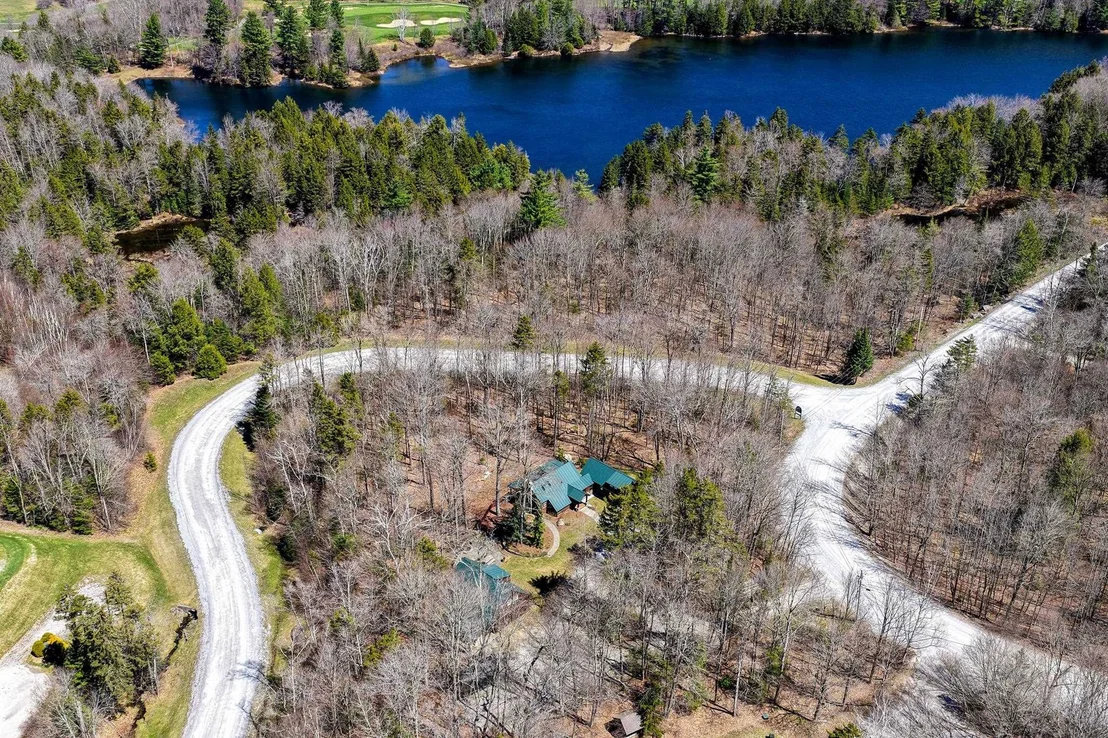 Photo of 520 Barrows Towne