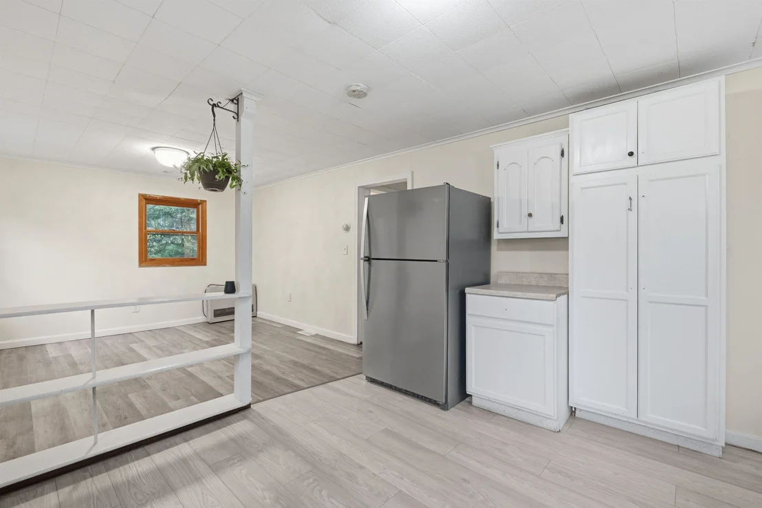 Photo of 111 Fox