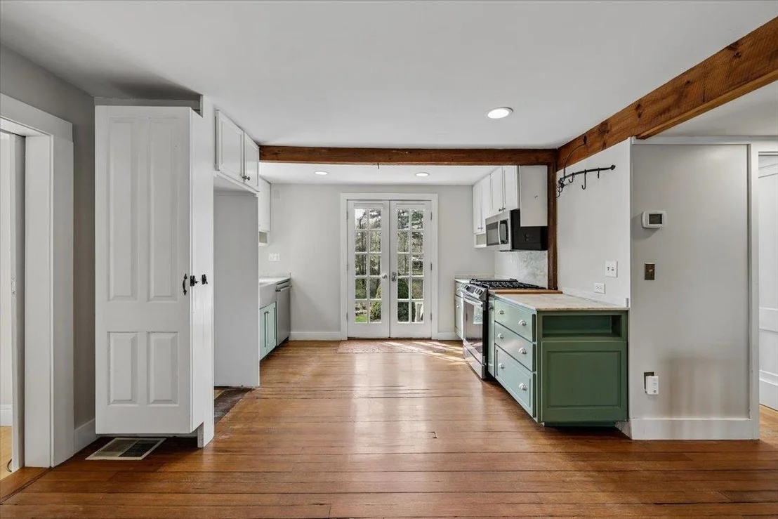 Photo of 2 Mack Hill