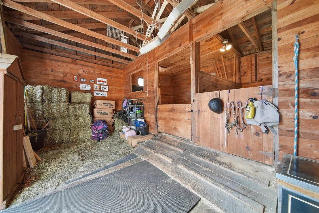 Photo of 209 Hooksett
