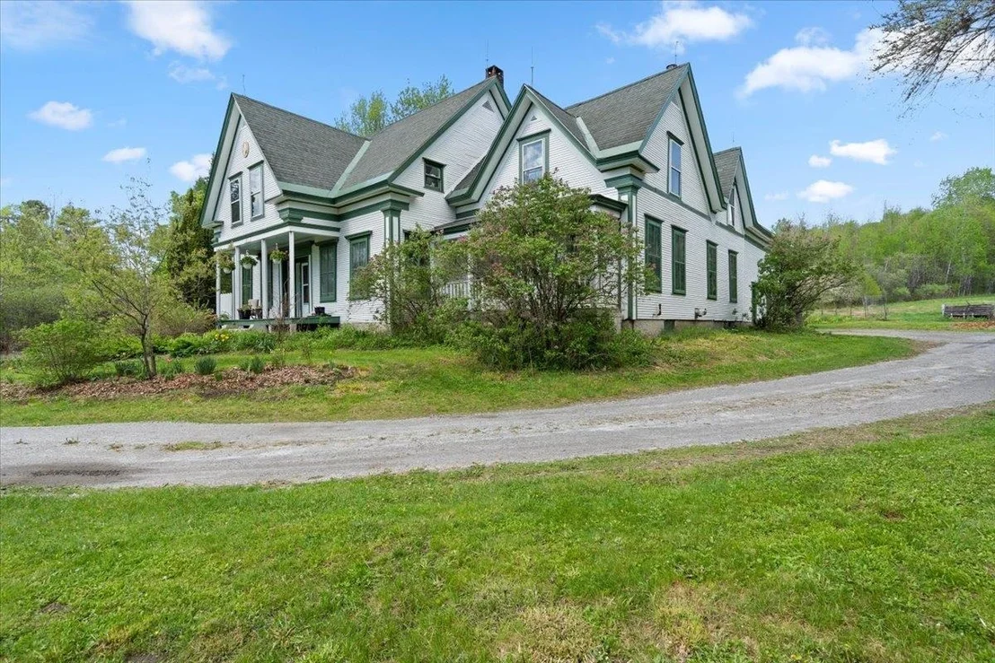 Photo of 546 Anderson