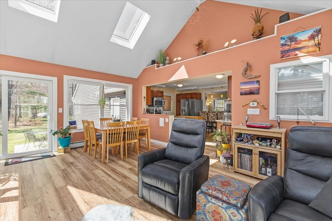 Photo of 191 Bayview