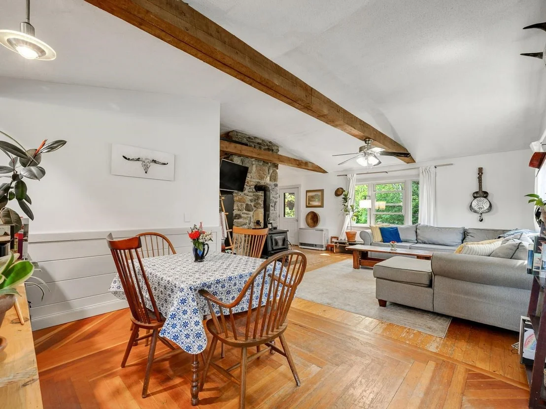 Photo of 1290 Beaver Meadow