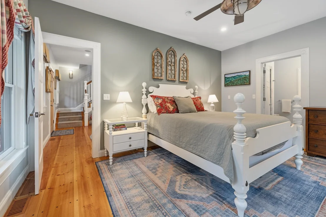 Photo of 38 Maple