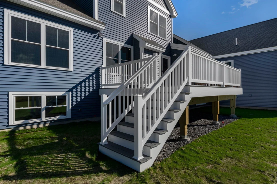 Photo of 8 Acadia