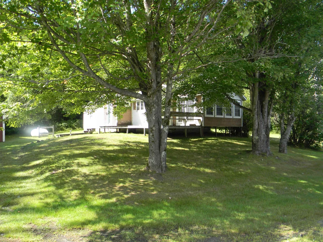 Photo of 422 New Hampshire Route 110