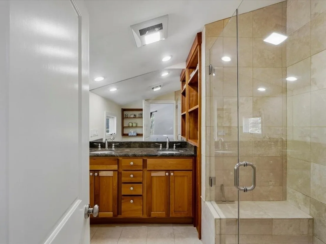Photo of 185 Maple