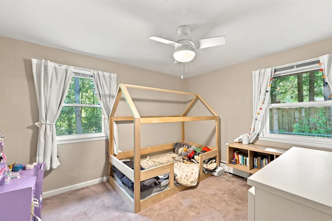 Photo of 35 Pelham