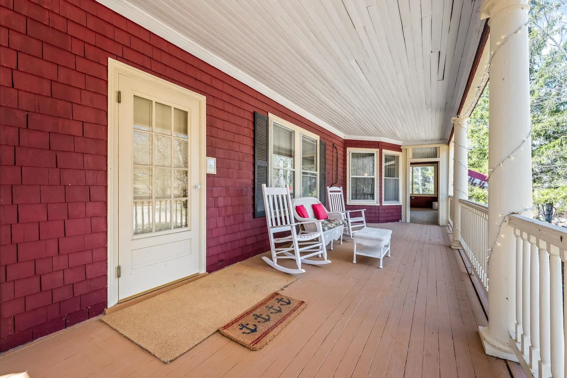 Photo of 12 Thorn Hill