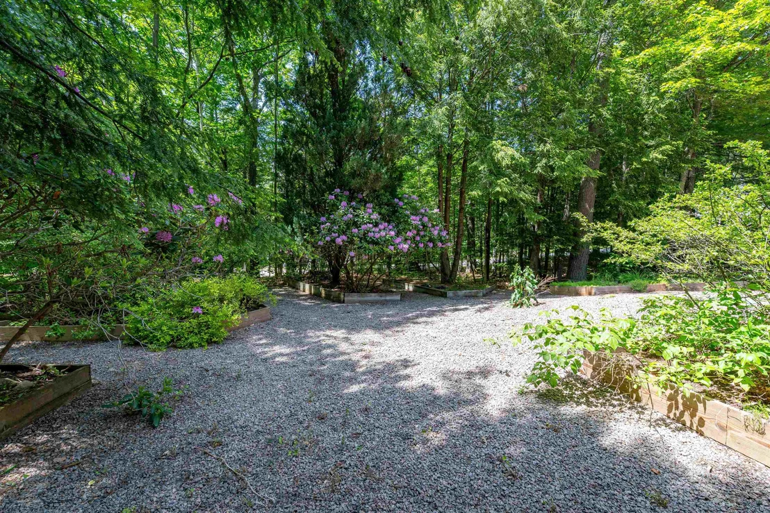 Photo of 14 Forest Ring