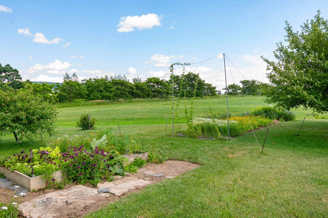 Photo of 25 Mansfield View