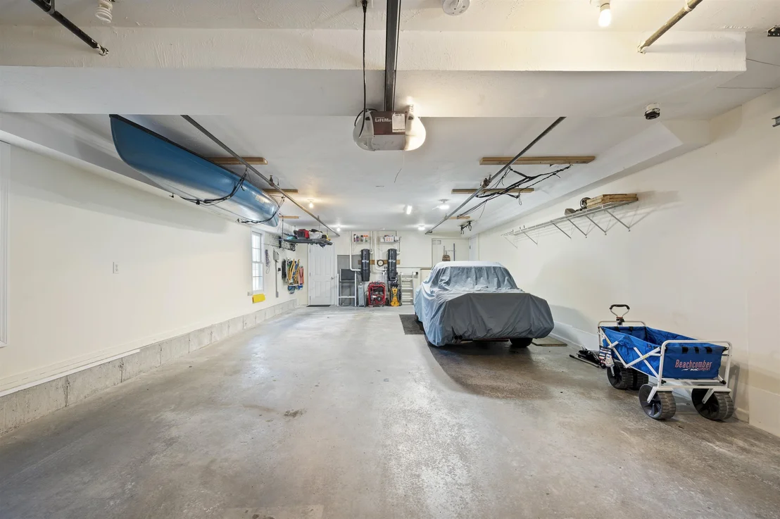 Photo of Unit 1 at 605 Ocean