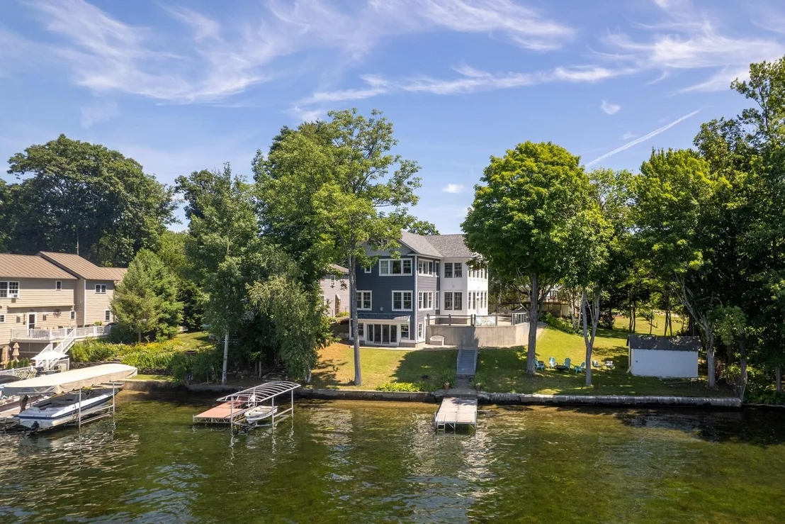 Photo of 1 W. Crystal Haven