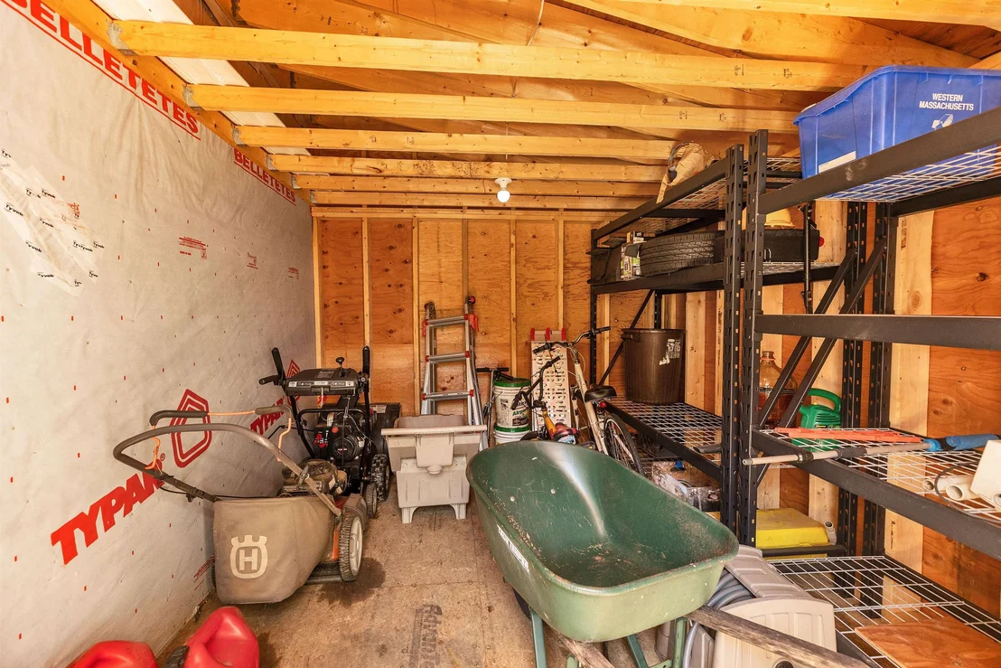 Photo of 20 Robbe Farm