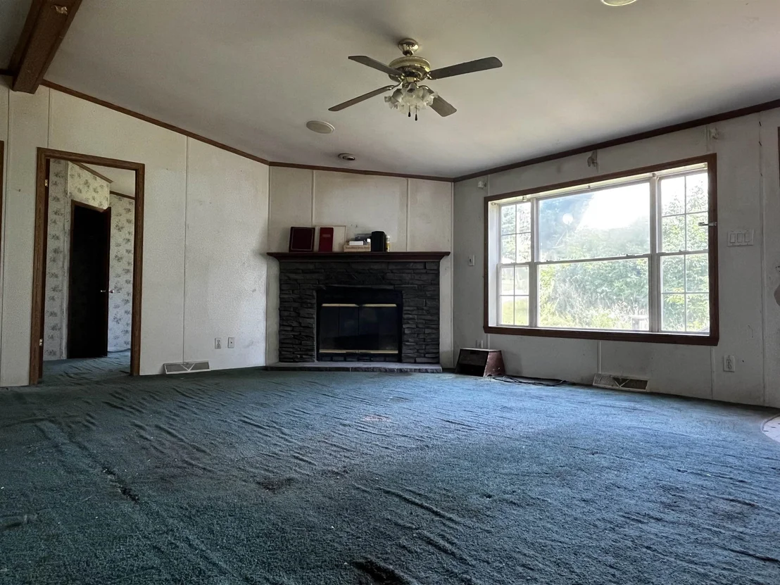Photo of 135 West Main