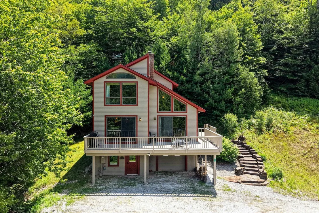 Photo of 31 Plumley