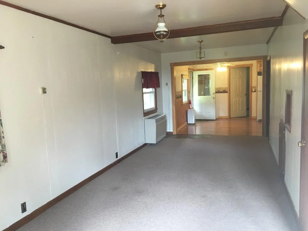Photo of 1486 West Hill