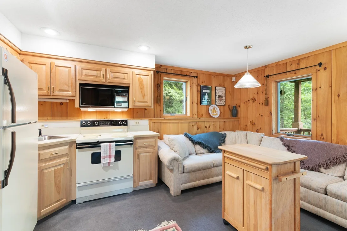 Photo of 34 Ellis Brook