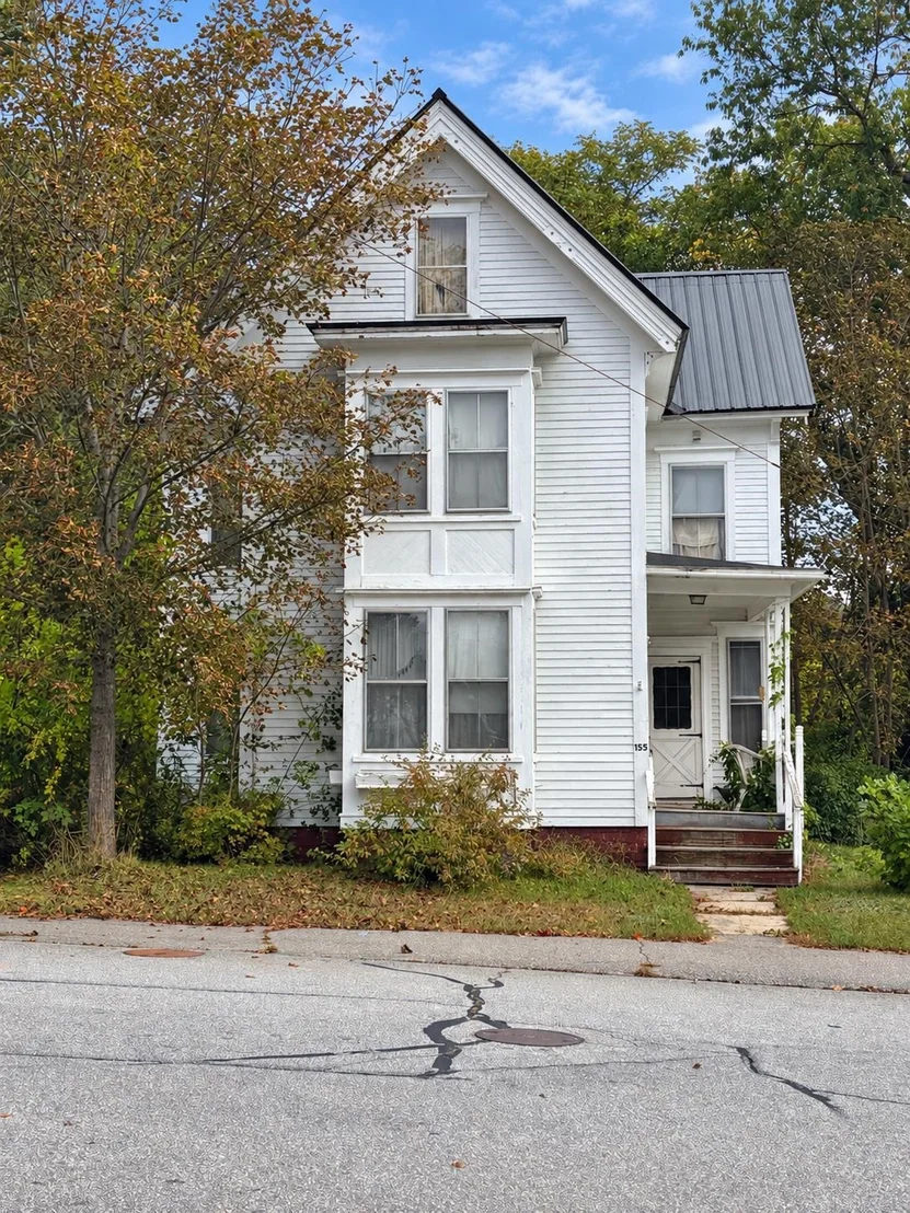 Photo of 155 Baldwin