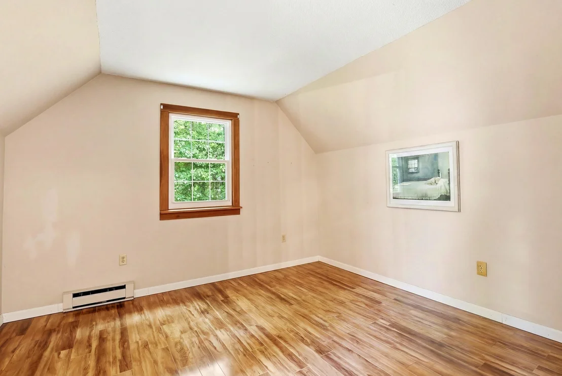 Photo of 110 Podunk
