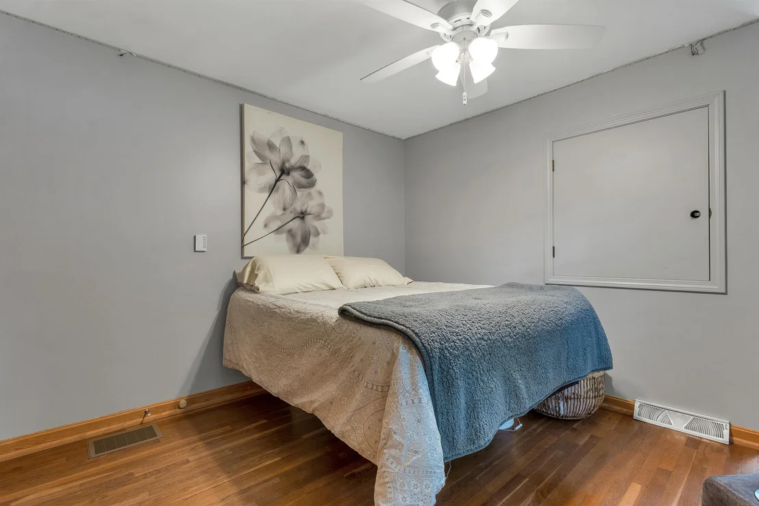 Photo of 6 Ridgewood