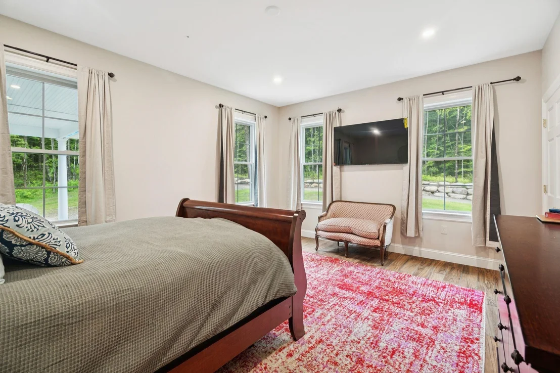 Photo of 231 Smith Hill