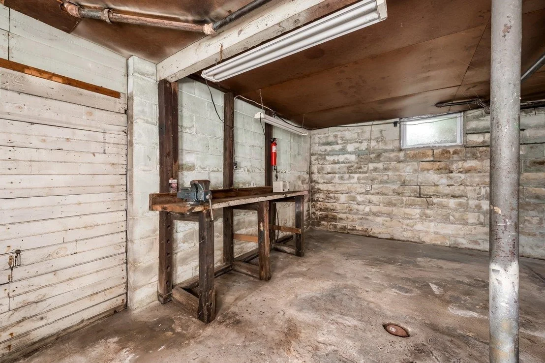 Photo of 354 Dover Point