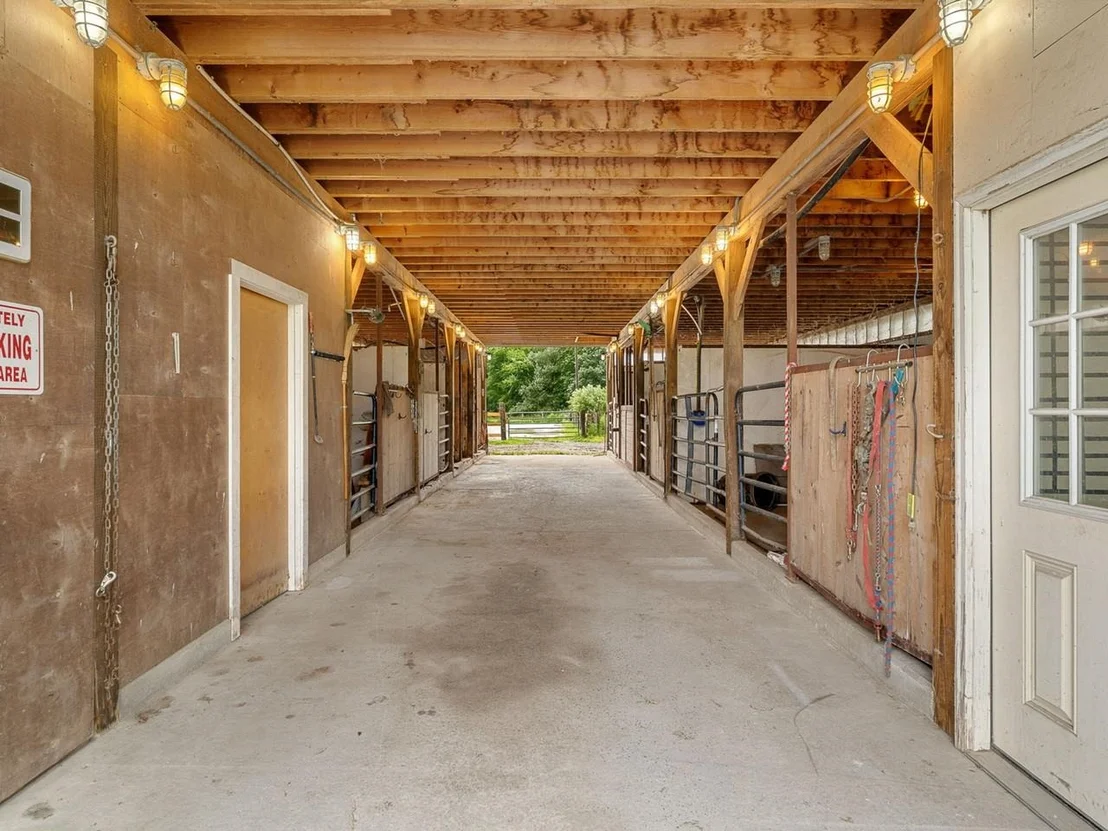 Photo of 1233 Satterly
