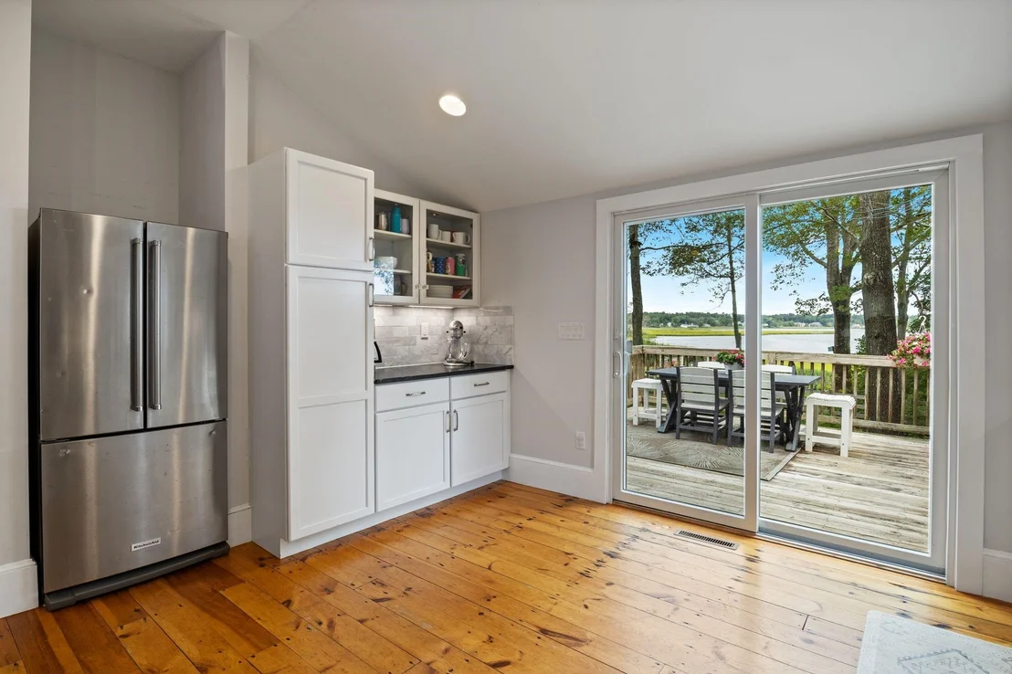 Photo of 24 Walnut