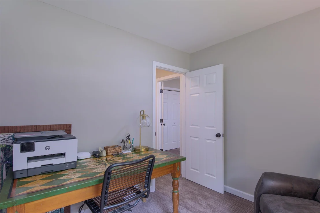 Photo of 566 Patch Hill