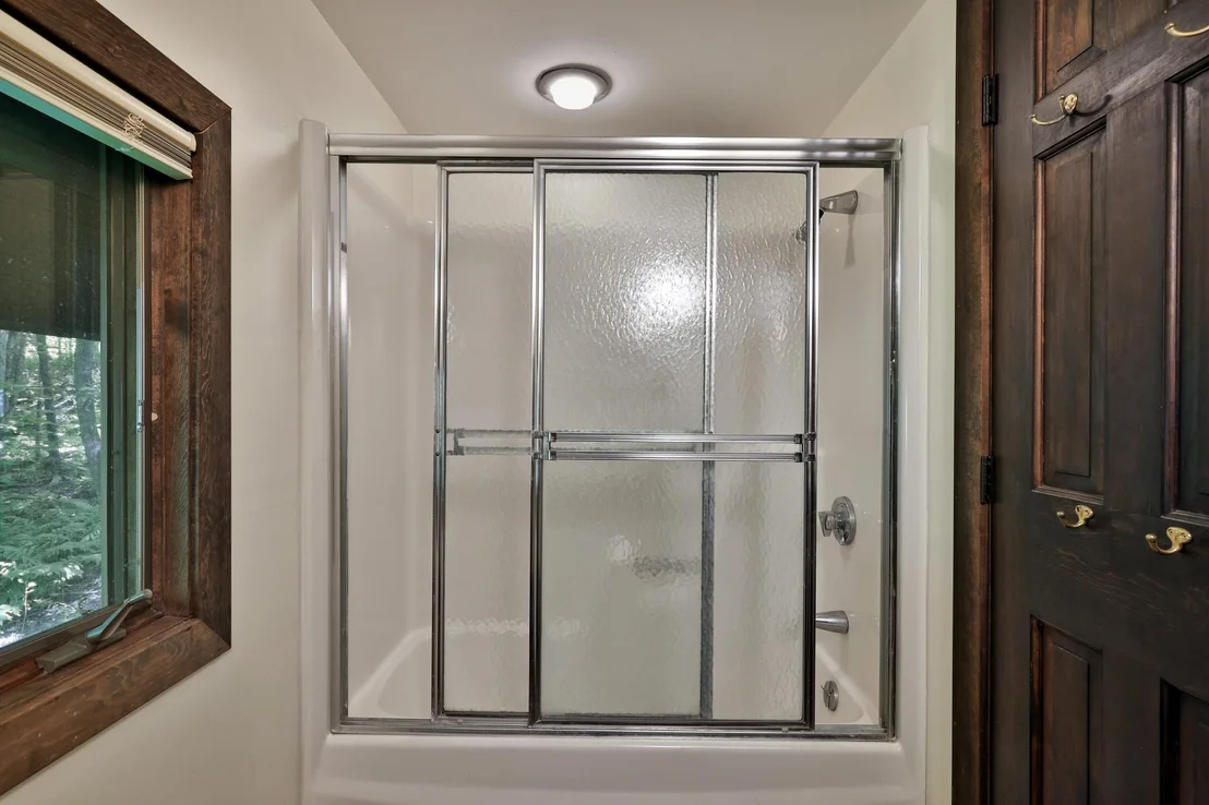 Photo of 212 Falcon Loop East