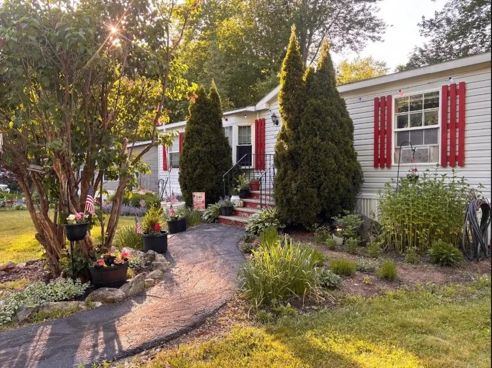 Photo of 446 Emerald