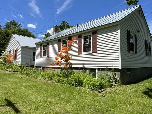 Photo of 98 Greenleaf
