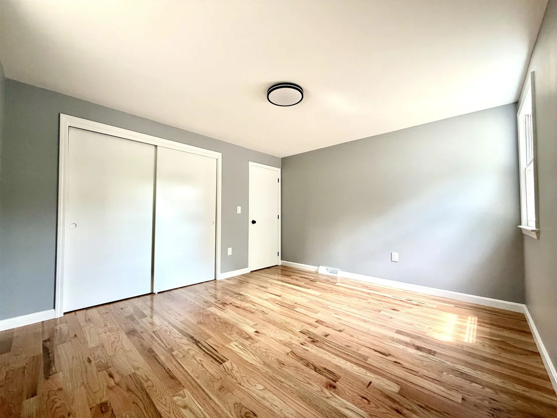 Photo of 377 broad