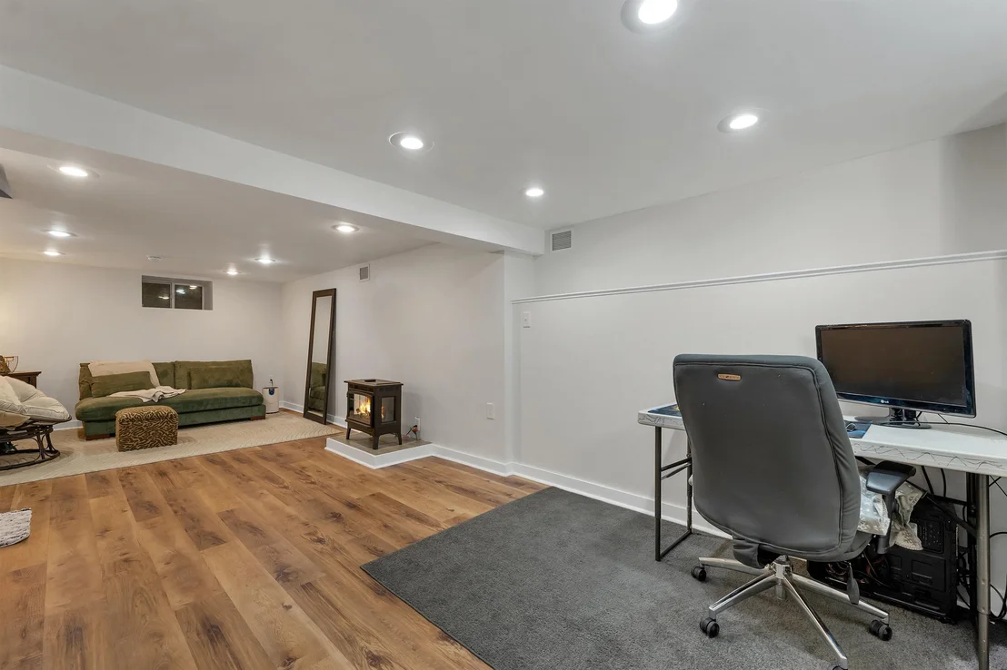 Photo of 48 Baldwin