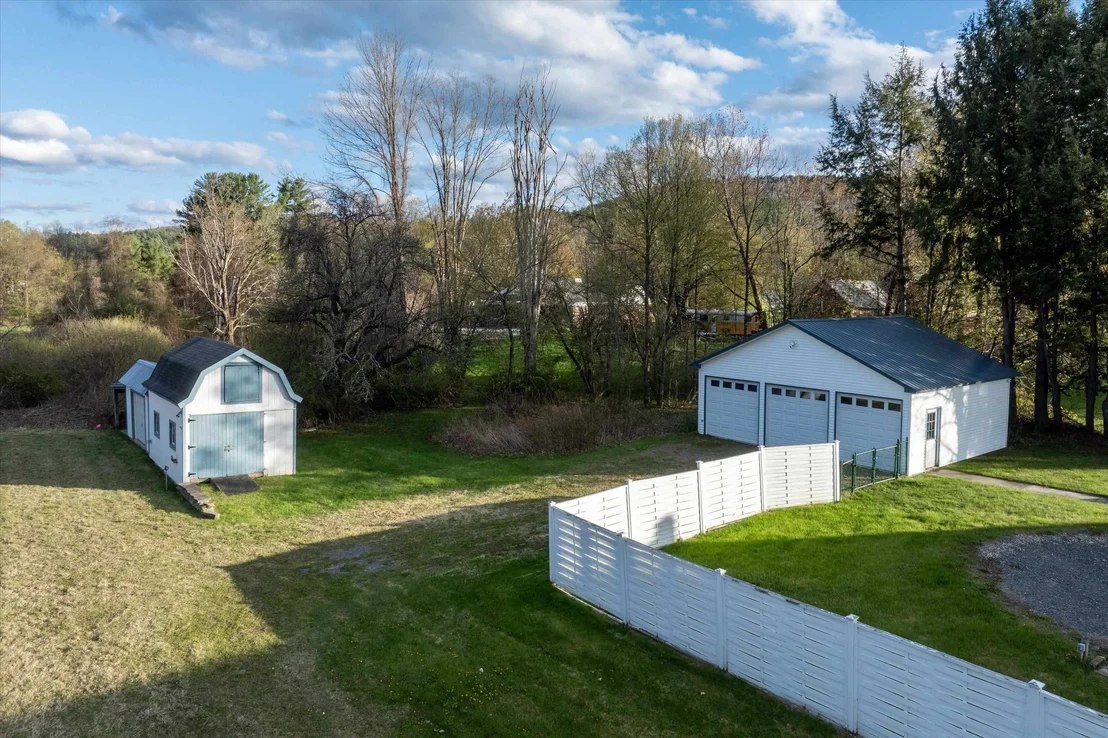 Photo of 64 Maple
