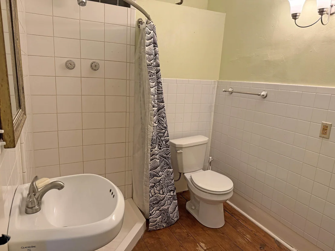 Photo of 313 Dover