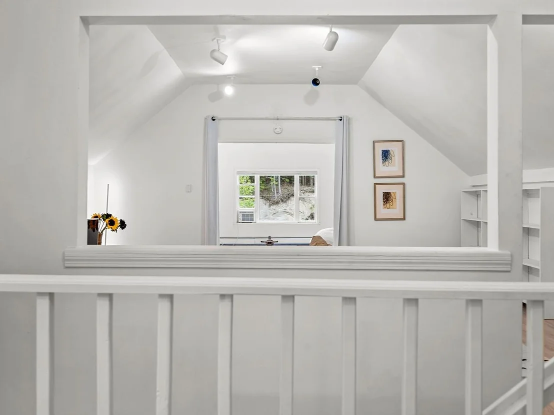 Photo of 3171 Brook